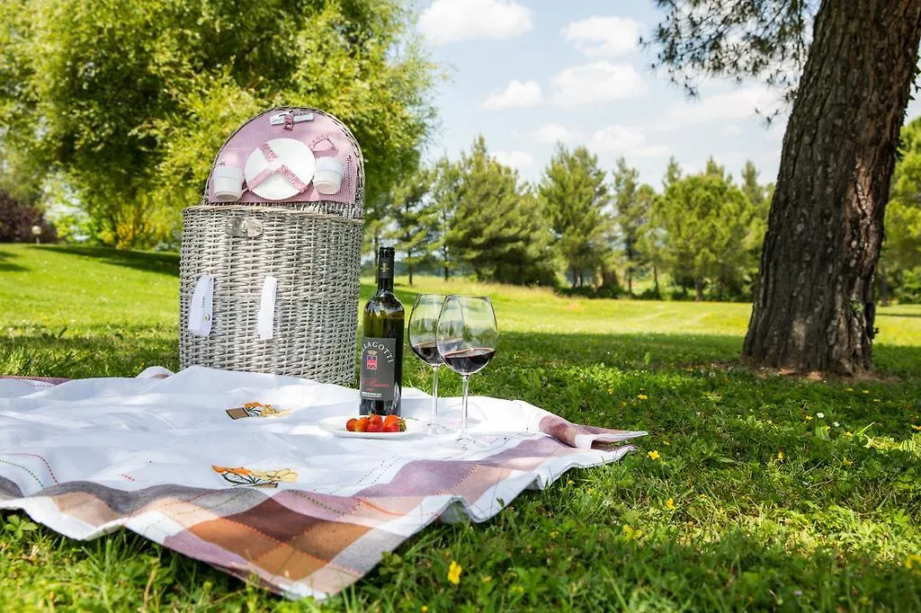 Farm stay Agriturismo Colleverde Villa Selvatelle Italy